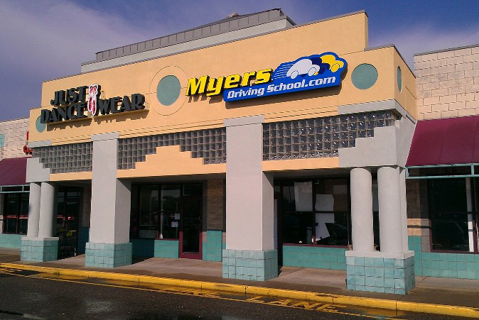 Illuminated Channel Letters and Cabinets